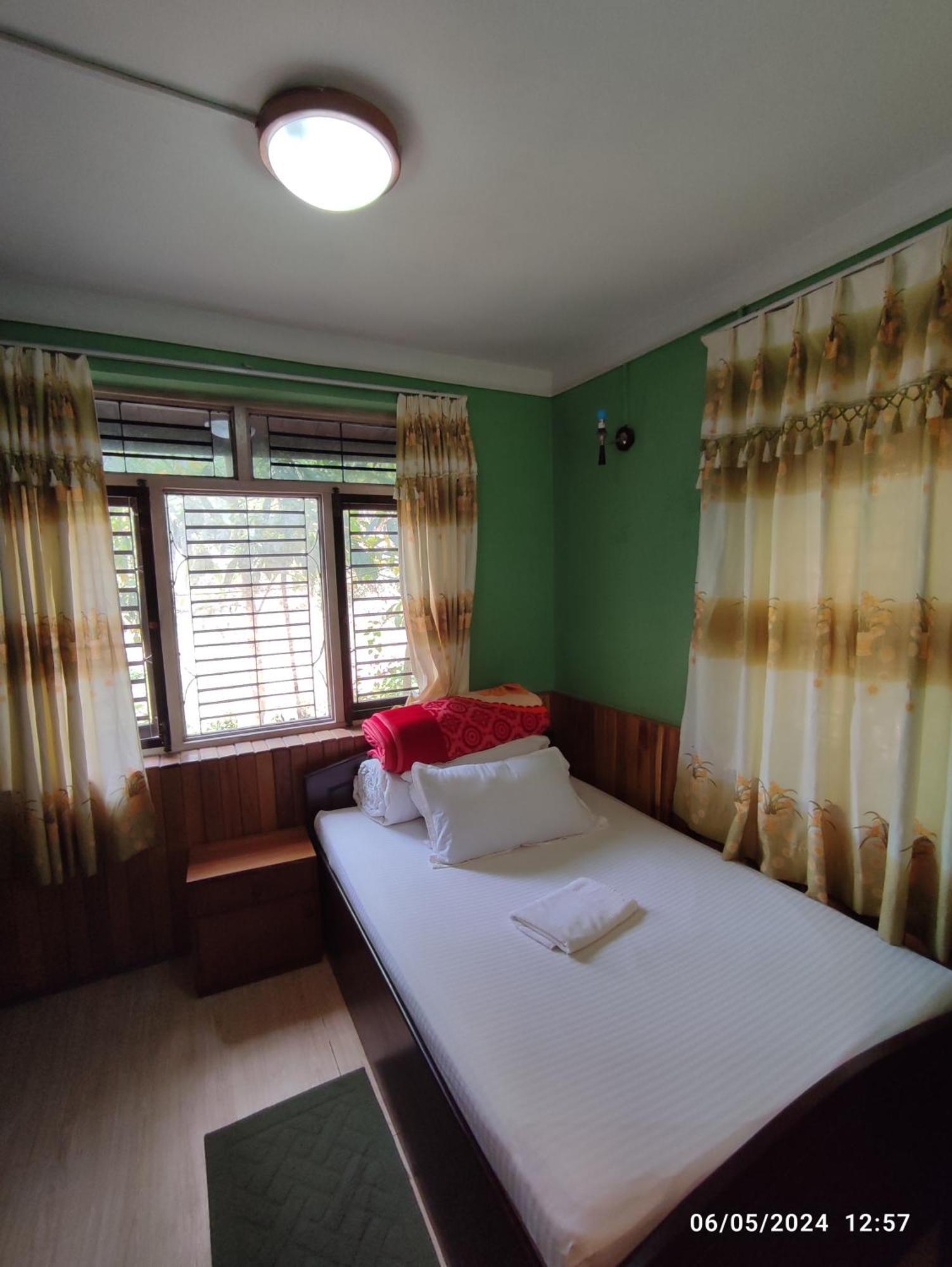 נגאקוט Hotel Mount Paradise מראה חיצוני תמונה