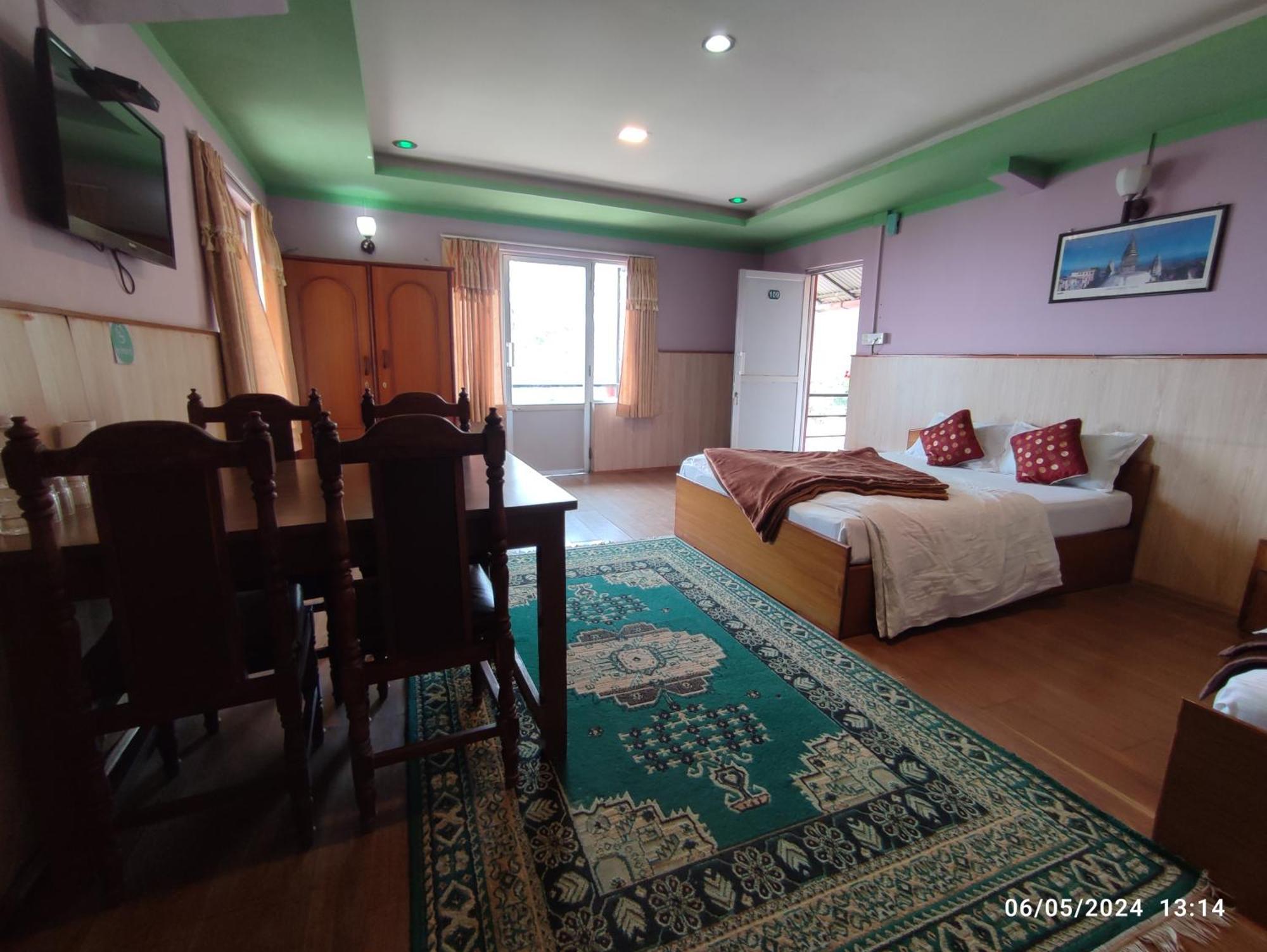 נגאקוט Hotel Mount Paradise מראה חיצוני תמונה